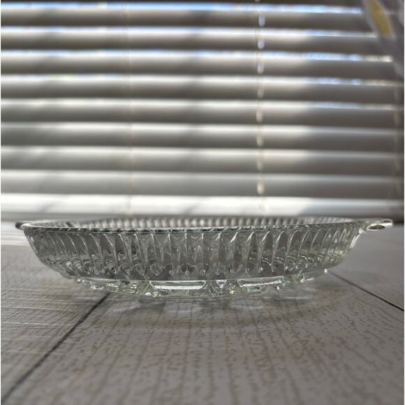 Vintage Federal Glass Windsor Button and Cane Relish Dish - Picture 4 of 7